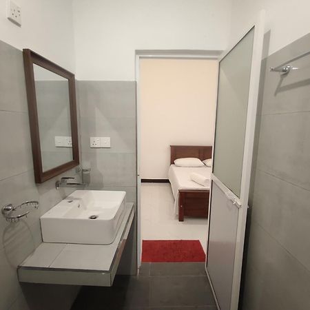 Chandra Holiday Home Діквелла Екстер'єр фото