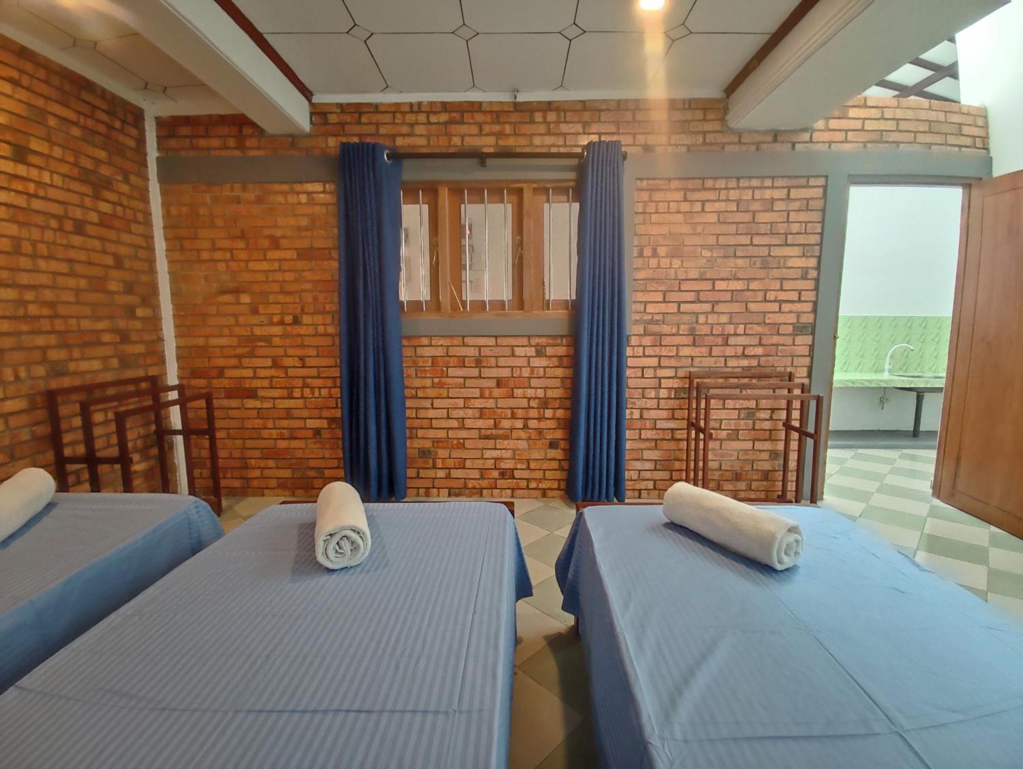 Chandra Holiday Home Діквелла Екстер'єр фото