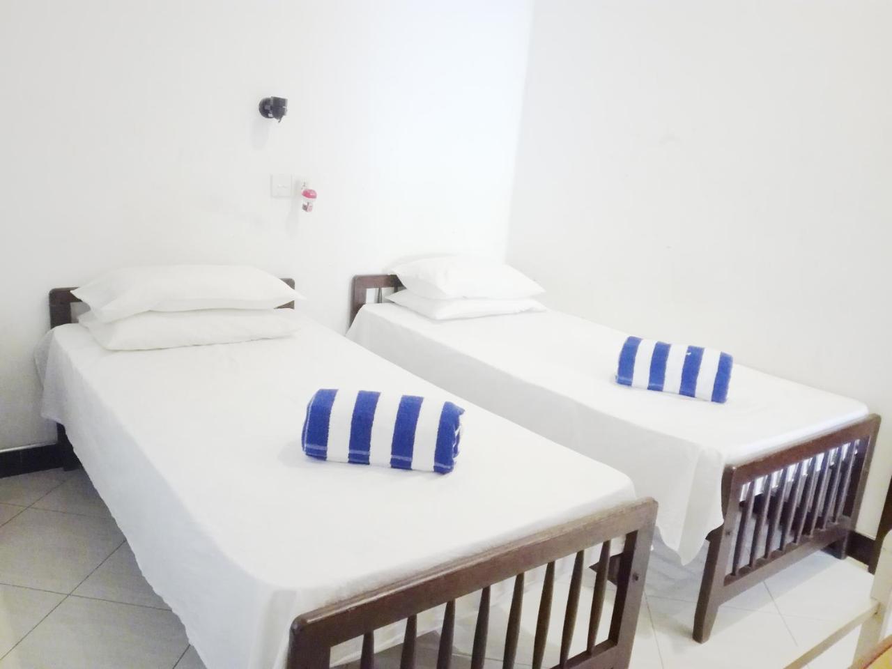 Chandra Holiday Home Діквелла Екстер'єр фото